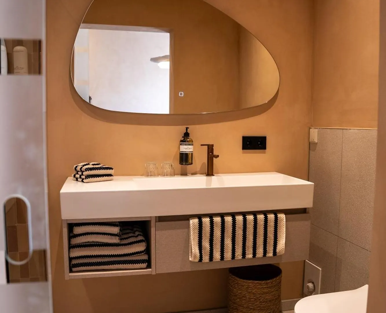 Hotel Leo Leo Utrecht